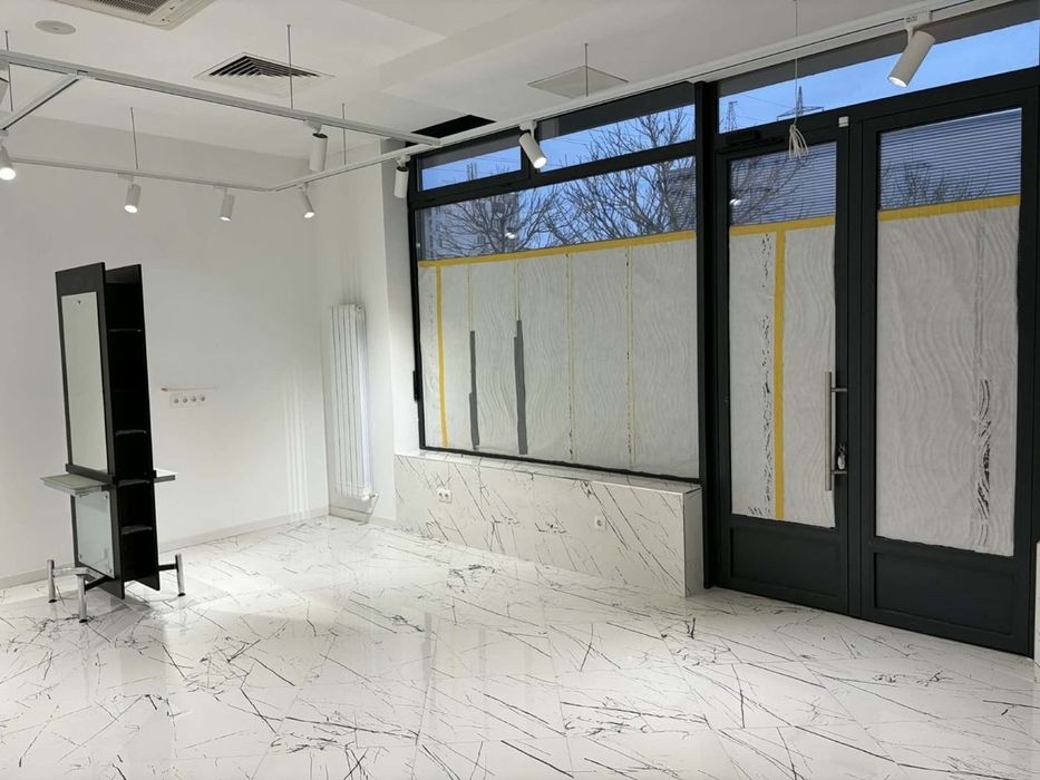 Дава се под наем Магазин в София, Дружба 2 - 58 кв.м за 987.36 € - Снимка #3