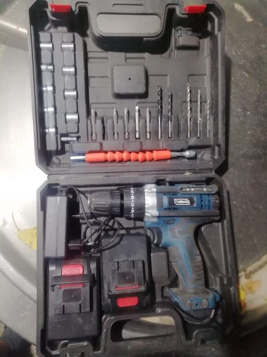 Шруповер батареях