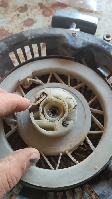 Reparati și intretinere