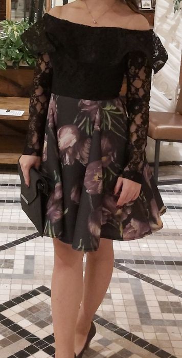 Официална дантелена рокля