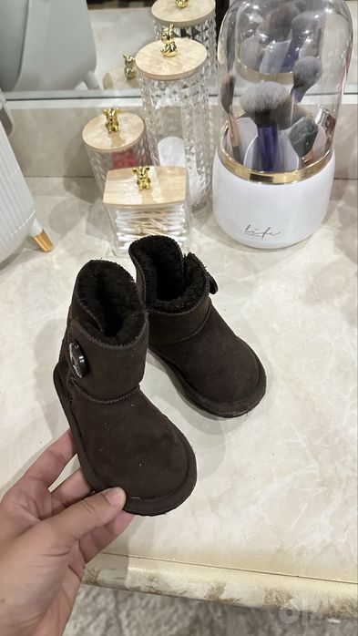 Original UGG ugi sotiladi