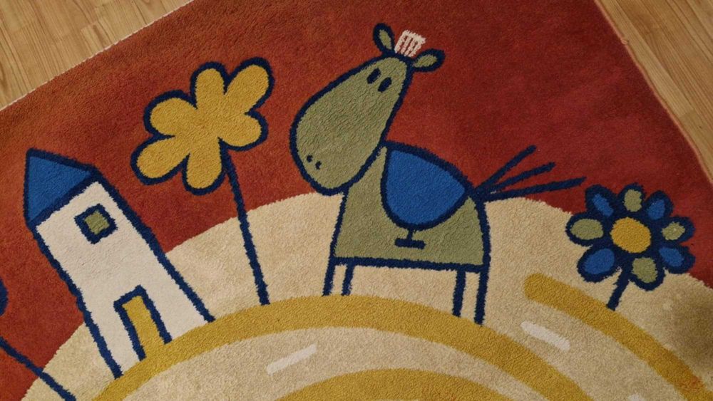 Covor camera copilului