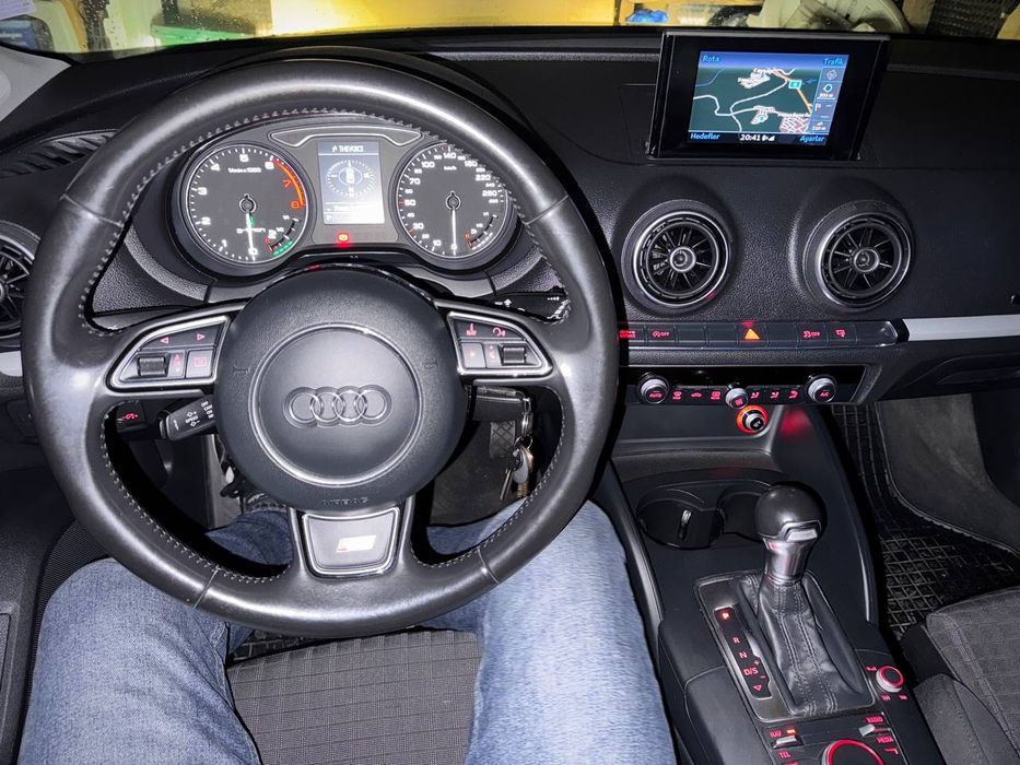 Audi A3 Sportback 1.4 TFSI G-Tron | Фабричен метан | S-Line |