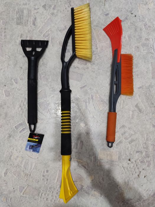 Щётка-скребок за всё 1000