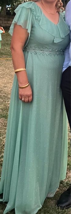 Зелена официална рокля