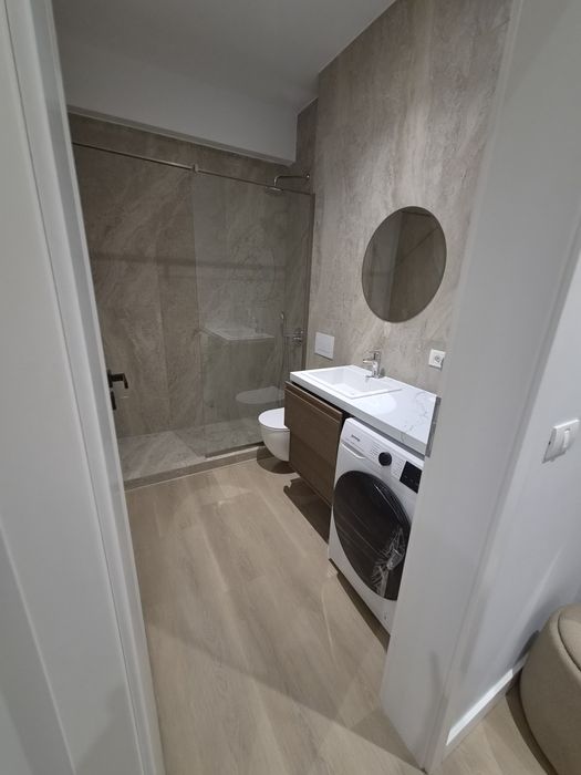 Dau in chirie apartament nou zona centrala