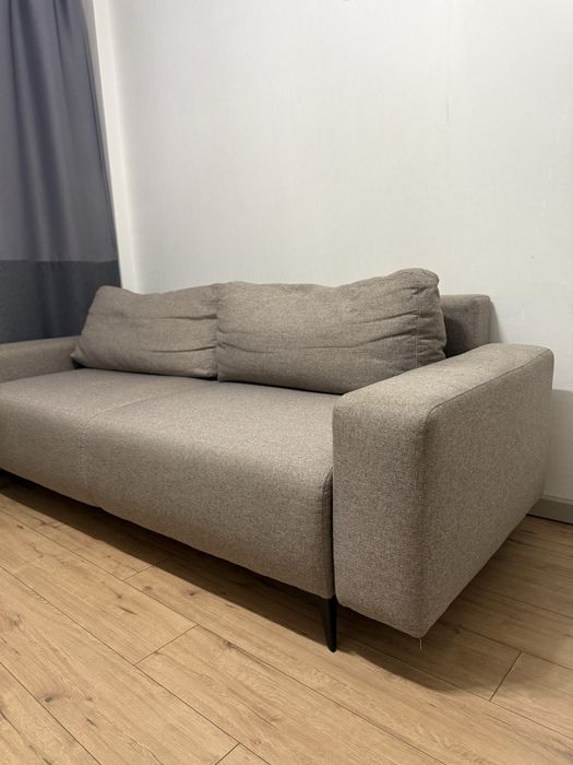 Продаётся диван. Раскладной