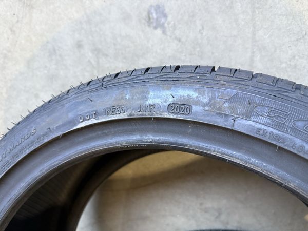 245/40/19 Goodyear 2бр Runflat