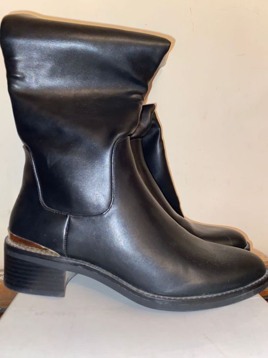 Новая и б/у обувь