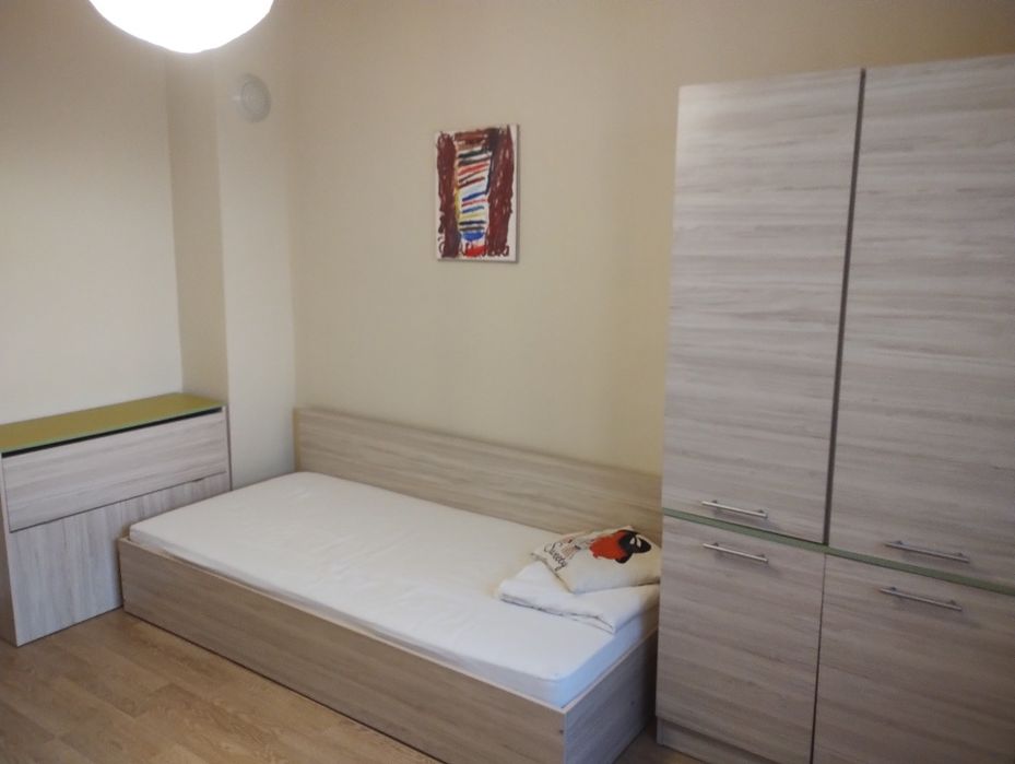 Дава се под наем Тристаен апартамент в София, Лагера - 100 кв.м за 739.5 € - Снимка #2