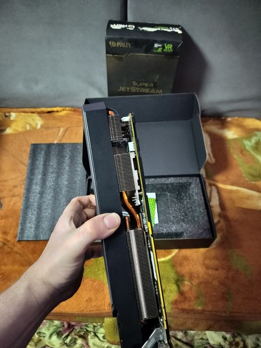 GTX 1080 Ti Palit JetStream (на детали)