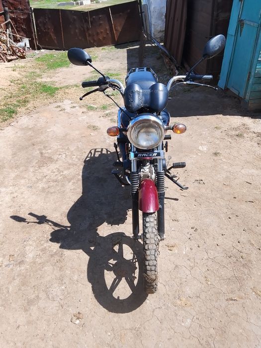 Продам мотоцикл Рейсер