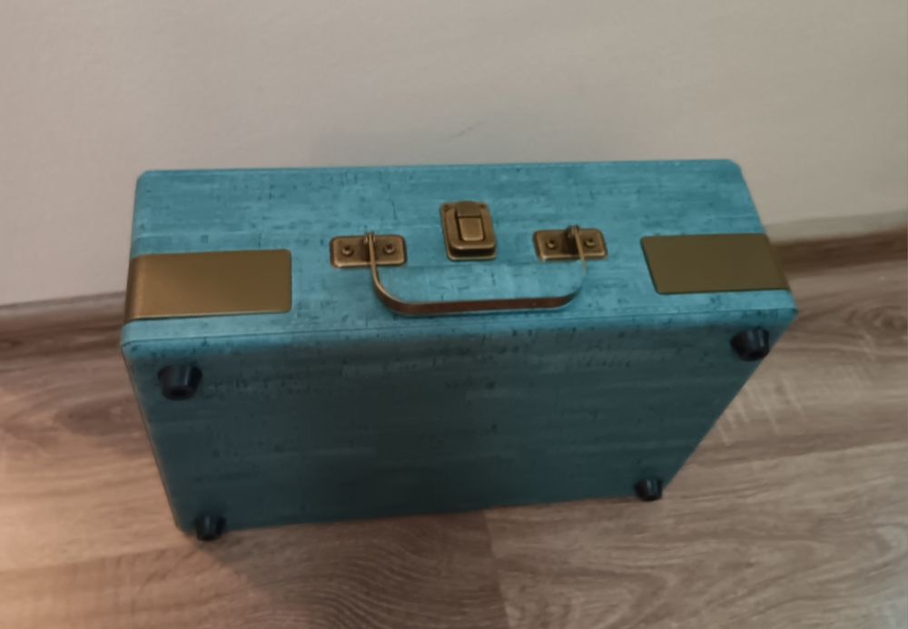 Грамофон (чисто нов)