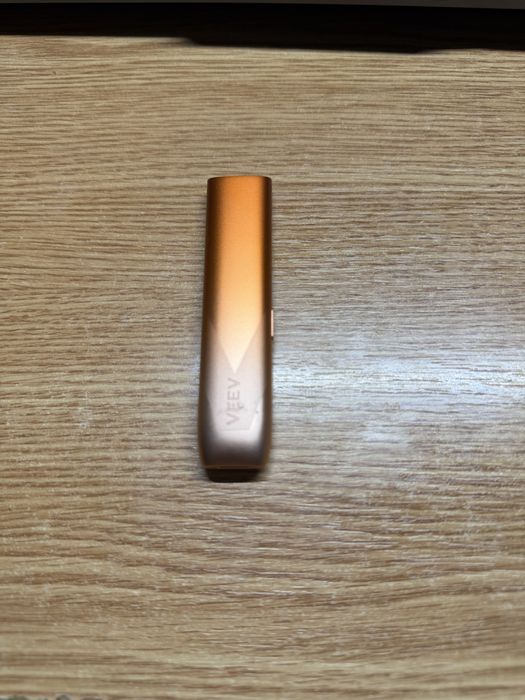 IQOS Iluma si VEEV Prime
