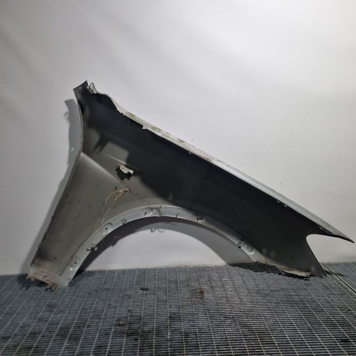 Aripa Stanga Fata BMW X3 F25 - 4 Usi Titansilber 354 (1478)