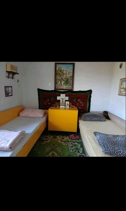 Къща в с. Леденик