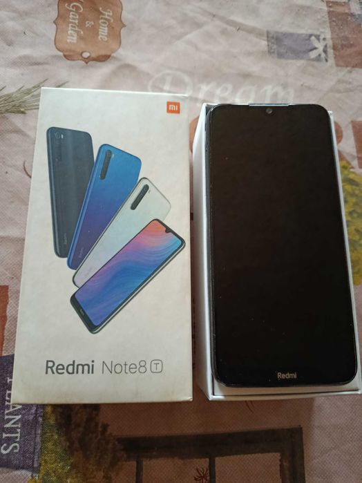 Смартфон Xiaomi Redmi 8T с дефектирала батерия