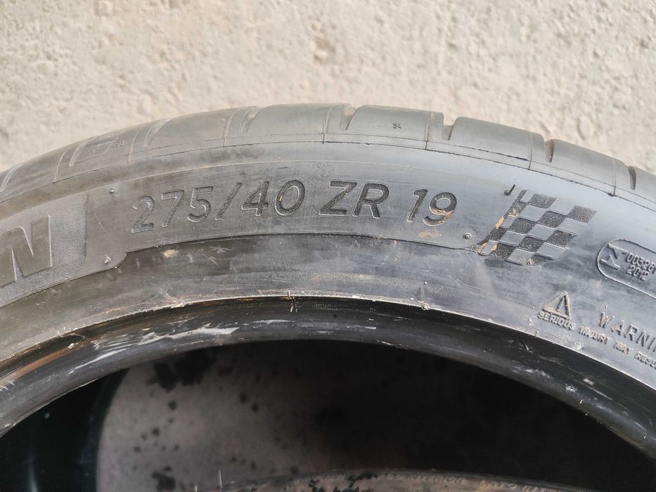 2бр.летни гуми 275/40/19 Michelin