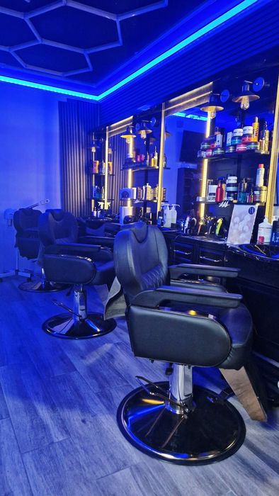 Angajam/Inchiriem post in Barbershop/frizerie – spațiu modern