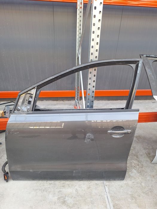 Предна лява врата Vw Polo 6R / Фолксваген Поло 2010г.