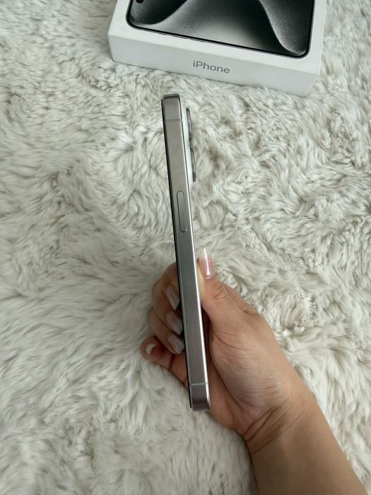 iPhone 15 Pro – 128 GB – Silver – Stare impecabilă