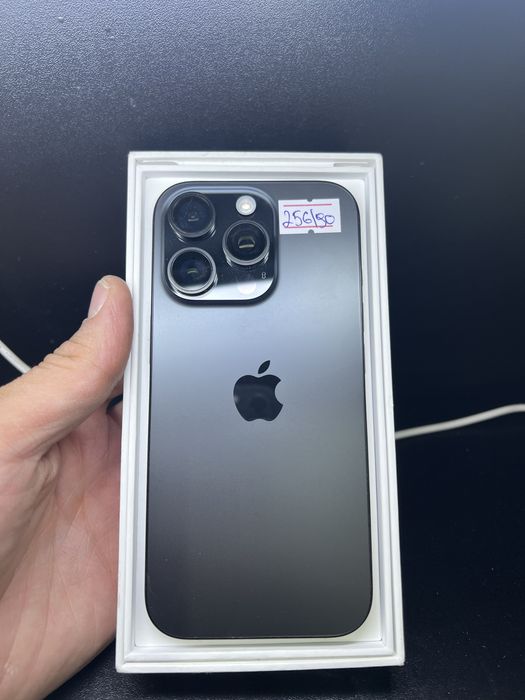 iPhone 16 Pro 256GB