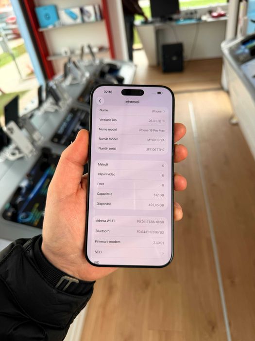 Apple Iphone 16 pro max - black titanium - impecabil ca nou - 512 gb -