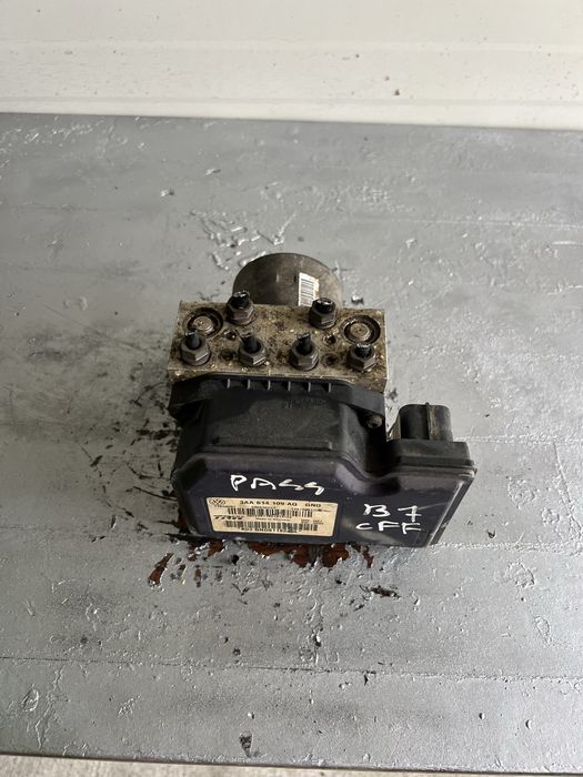 Pompa ABS VW Passat B7 3AA614109AQ