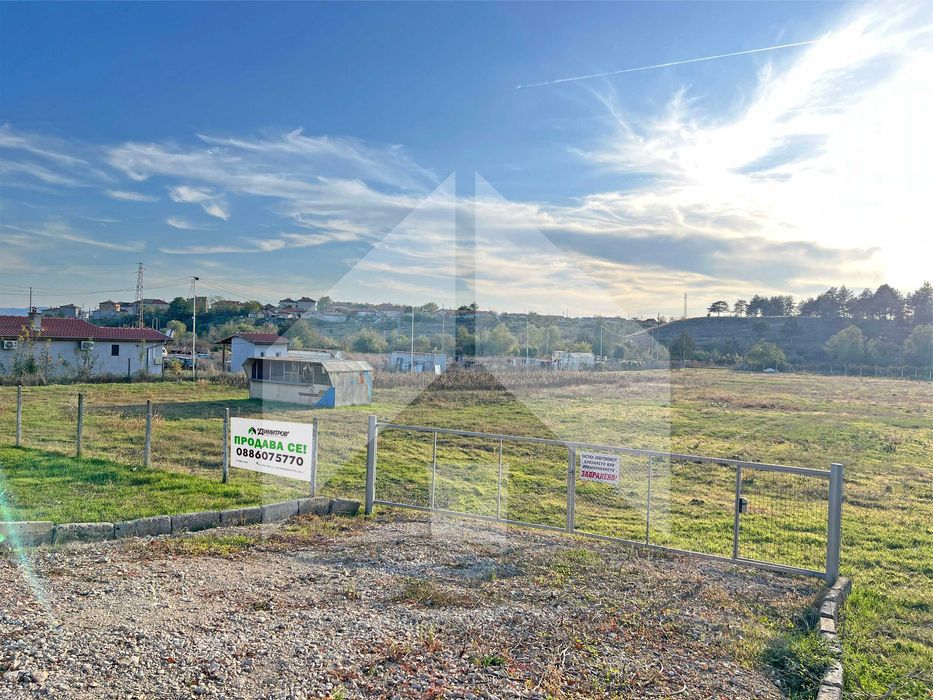 Продава се Парцел в Нови пазар - 6899 кв.м за 13 €/кв.м - Снимка #2