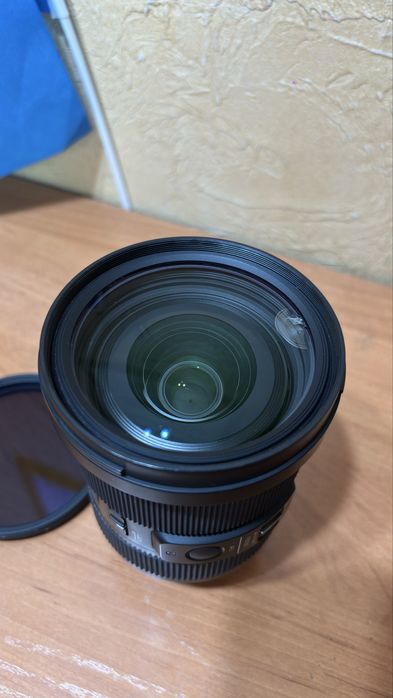 Sigma 24-70mm f/2.8