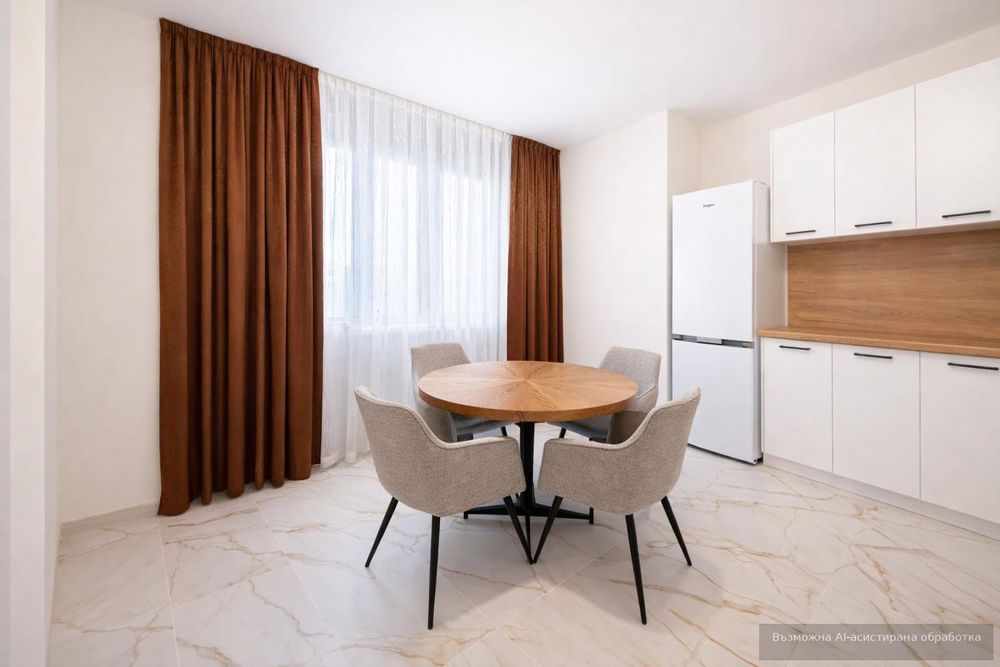 Дава се под наем Тристаен апартамент в Пловдив, Тракия - 102 кв.м за 648.21 € - Снимка #1