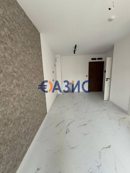 Продава се Двустаен апартамент в к.к. Слънчев бряг - 48 кв.м за 1190 €/кв.м - Снимка #3
