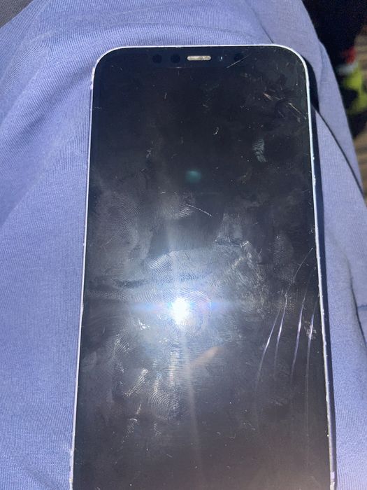 iPhone 12 pentru piese