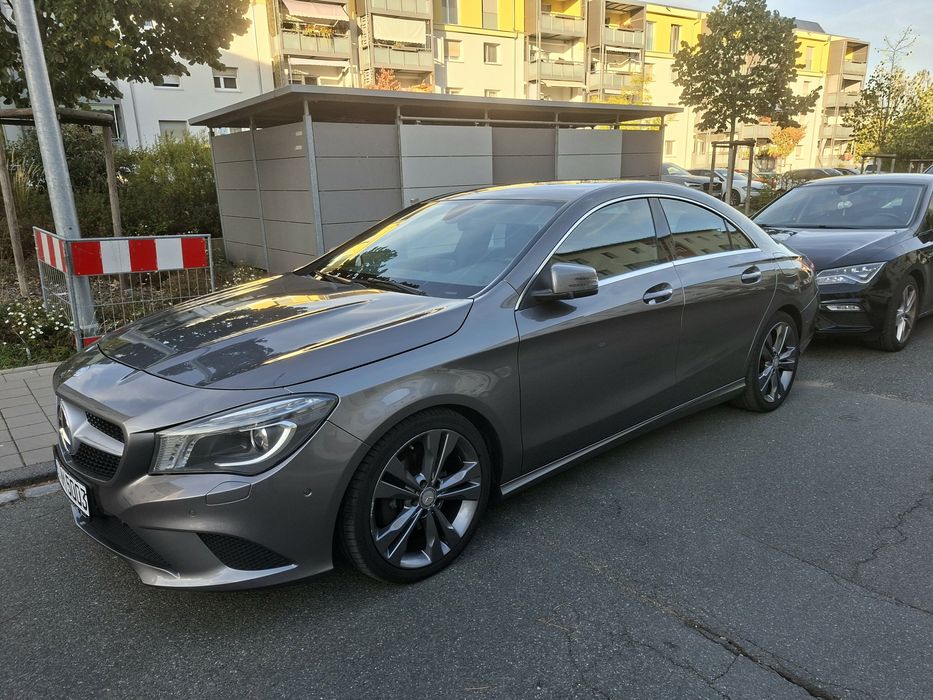 Mercedes-Benz CLA