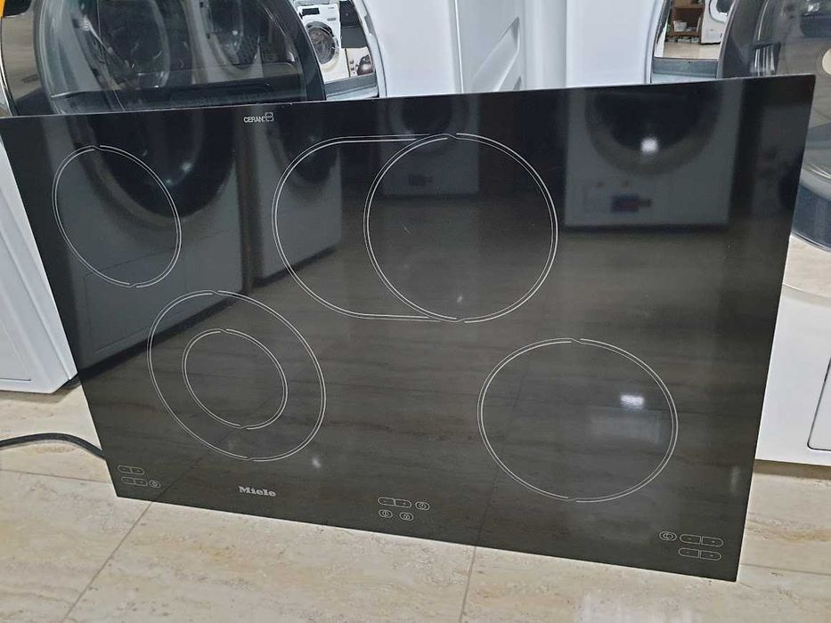 Miele KM552 - Керамичен Плот Котлони 4 зони за Вграждане Миеле