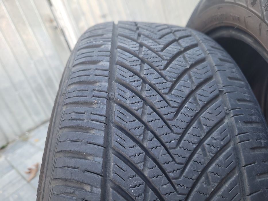 AnvelopeTracmax Uniroyal AllSeasons/  205 55 r16