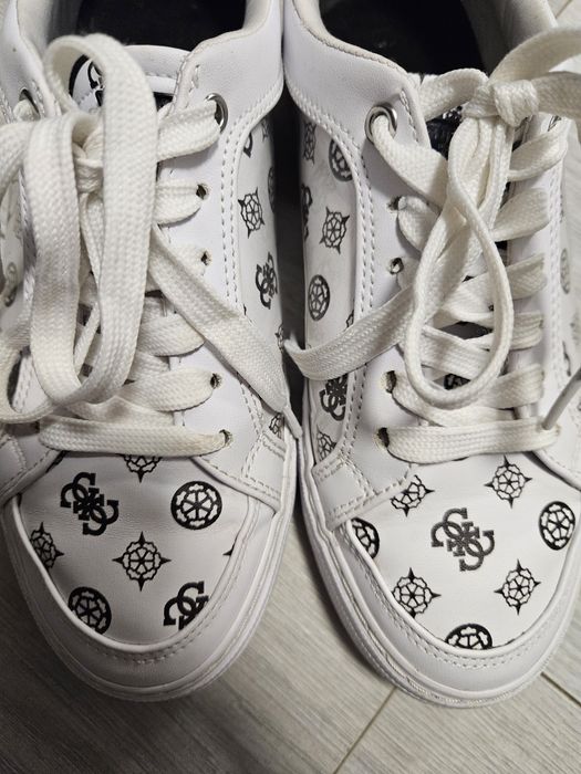 Guess дамски кецове