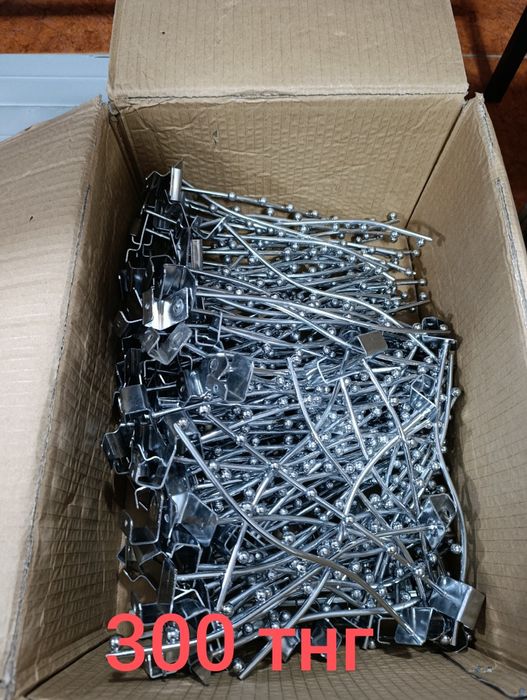 Продам торсы, вешала, плечики