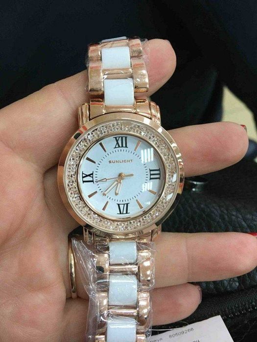 Стильные, брендовые часы