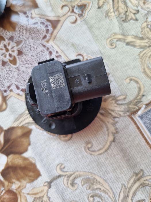 senzor de parcare bară spate VW golf5 plus