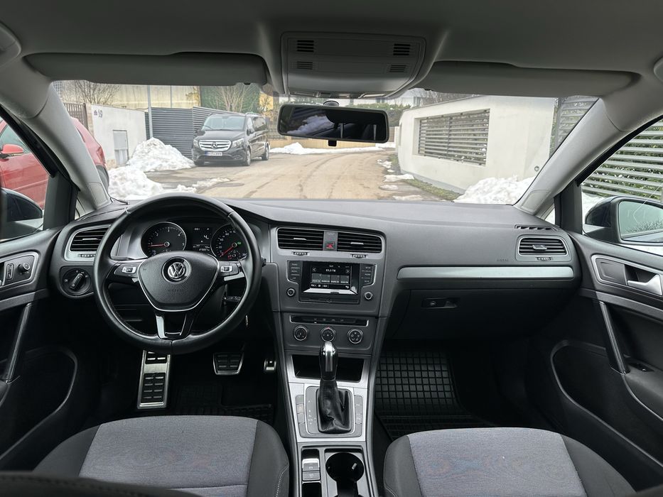 Volkswagen Golf 7 - 2015 - Automat - 1.6 TDI