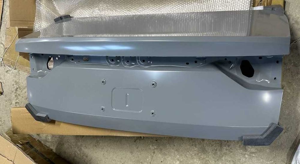 Geely Emgrand — кузовные запчасти