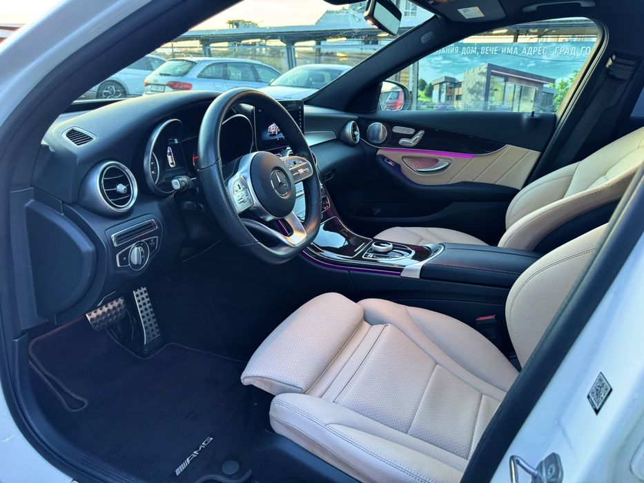 Mercedes-Benz C300 4matic - 2020 - €24500