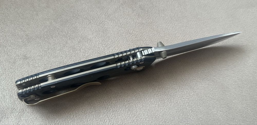 Нож SOG SEAL XR, Benchmade SOCP и Adamas Mini Magnacut
