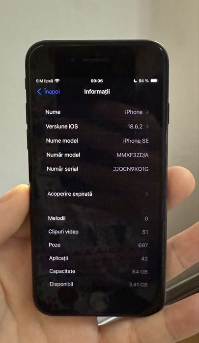 Iphone SE 2023 cu memorie de 64GB