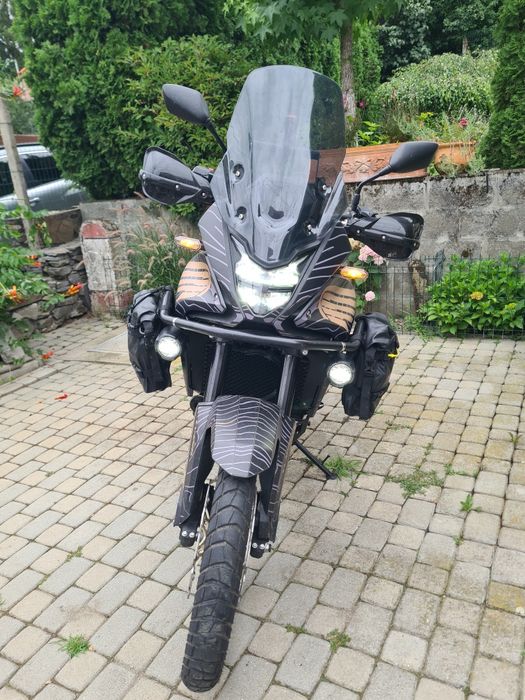 Honda Transalp 750 2023