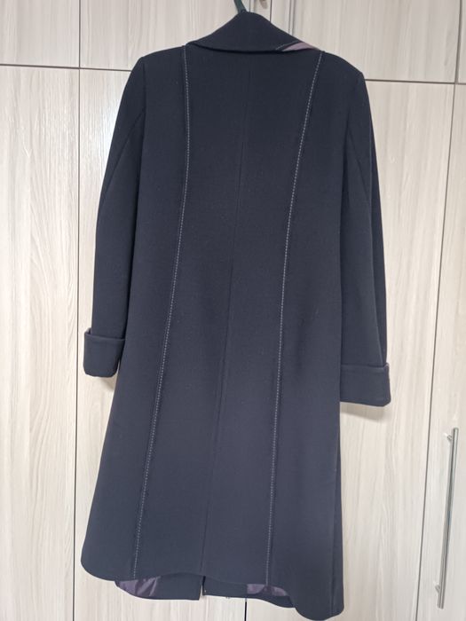 Продам осеннее пальто