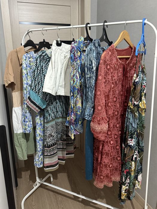 Пакет вещей продам