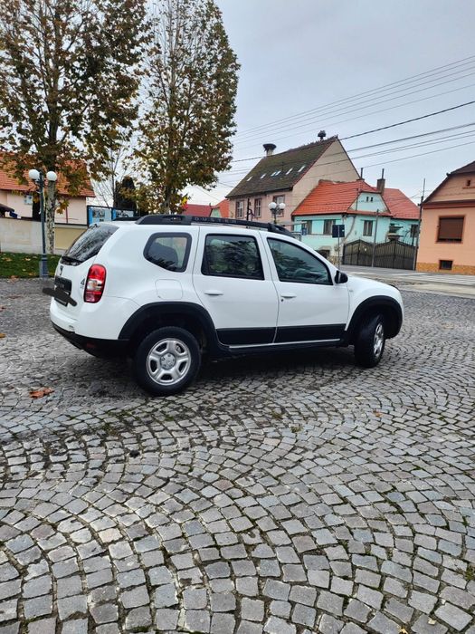 Dacia Duster 4x4 benzina motor Nissan 2017