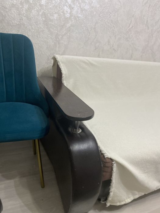Продам диван за символическую цену